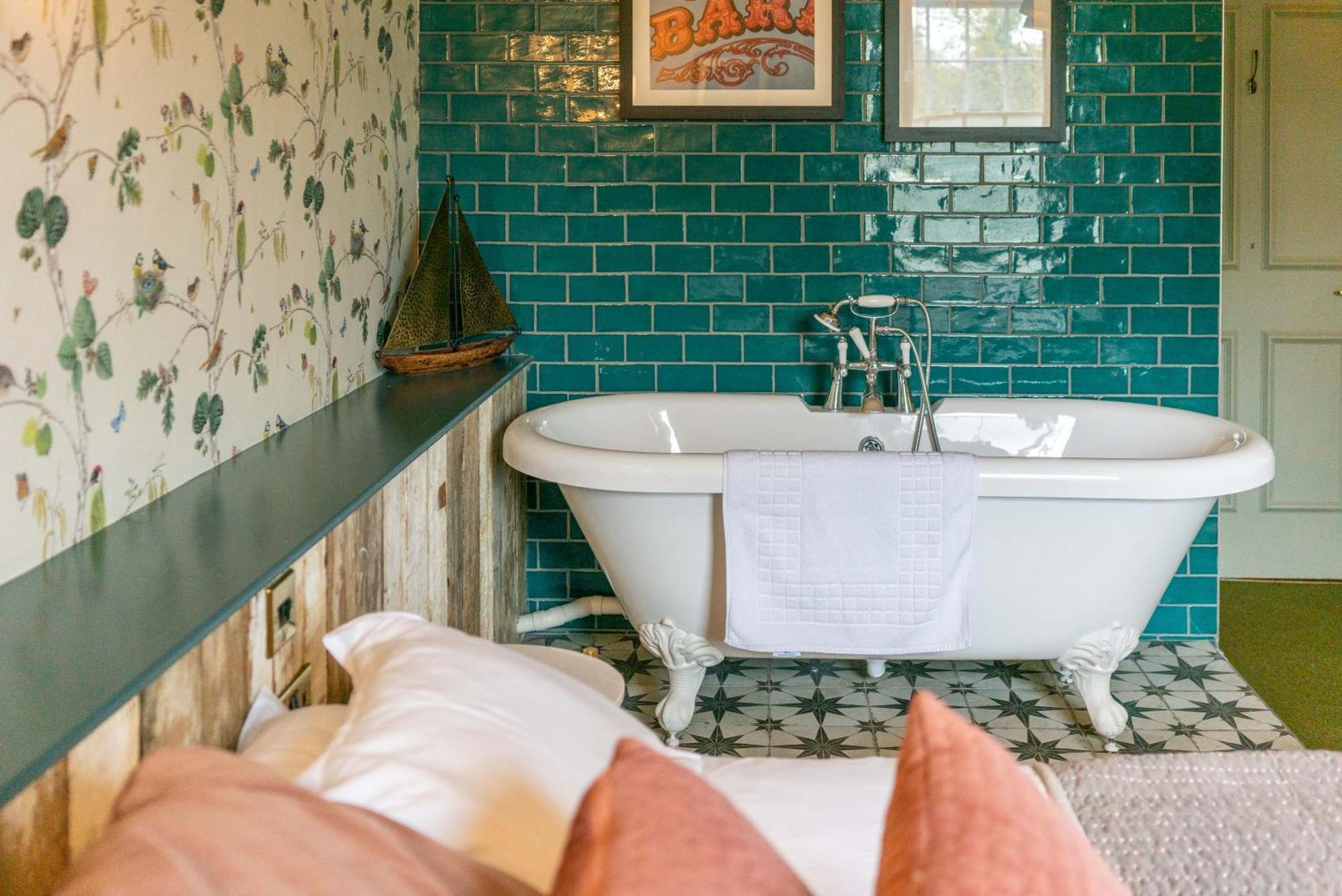 The Dundas Arms Kintbury 외부 사진